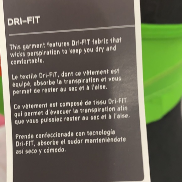 NWT Green Nike Fit Dry Women’s Sport’s Bra Size M - Picture 6 of 6